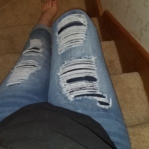 Wallflower Ripped Jeans
